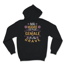 Load image into Gallery viewer, Tshirt mamie grand mere cadeau mamie geniale humour fête des mères
