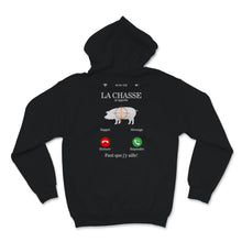 Load image into Gallery viewer, Tee shirt chasse homme humour chasseur cadeaux sanglier m&#39;appelle

