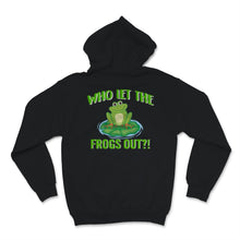 Load image into Gallery viewer, Funny Let The Frogs Out Plague Pesach Passover Cute Graphic Frog
