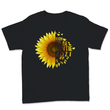 Load image into Gallery viewer, Soon To Be Auntie Est 2021 Best Aunt Shirt Pregnancy Announcement
